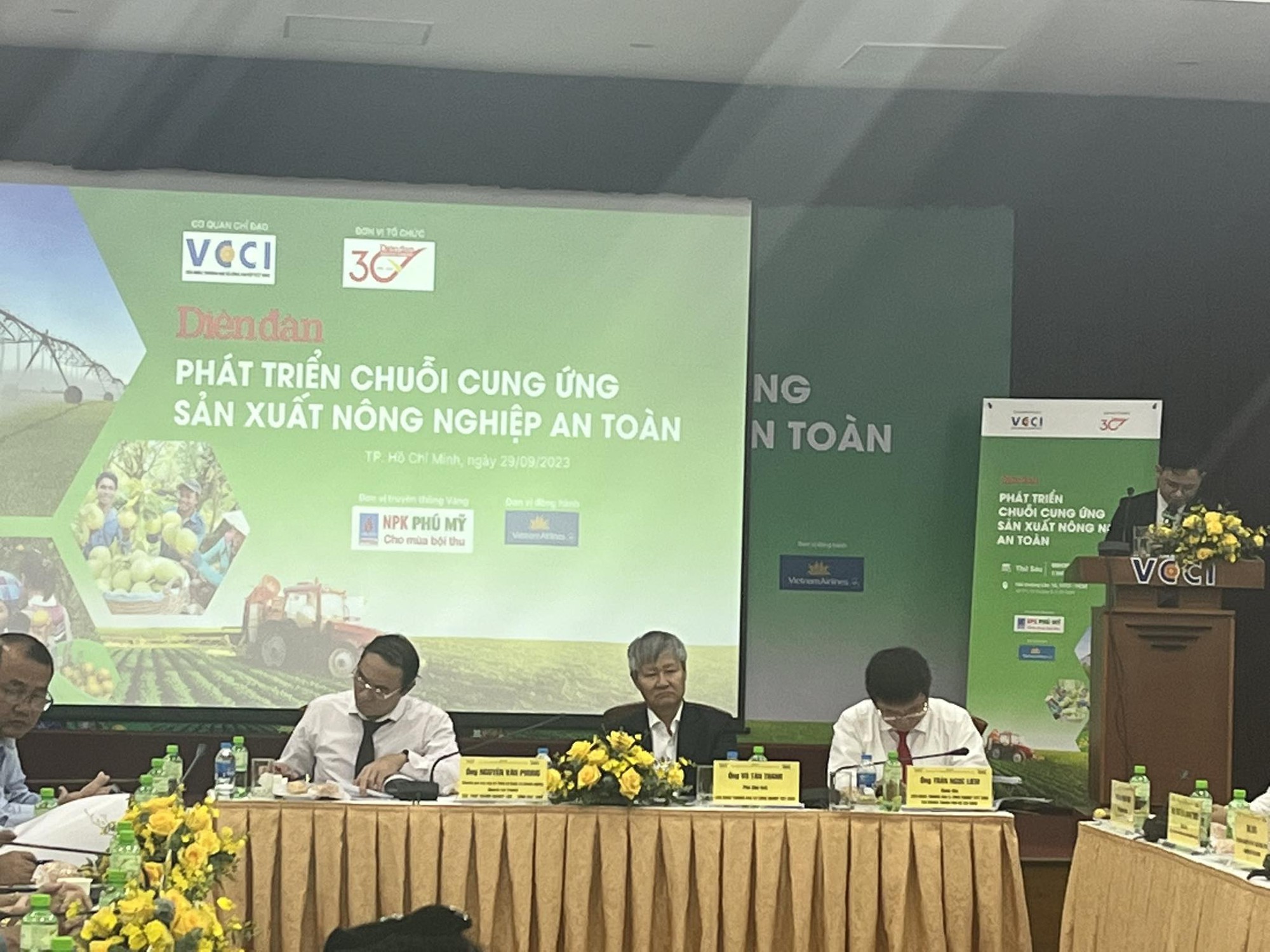 Giành lại hàng tỷ USD trên thị trường rau quả và thực phẩm chế biến Việt Nam – Nông nghiệp Việt sẽ làm được? - Ảnh 2. Giành lại hàng tỷ USD trên thị trường rau quả và thực phẩm chế biến Việt Nam – Nông nghiệp Việt sẽ làm được? - Ảnh 2.