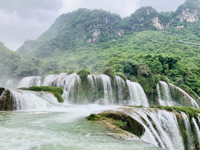 Thủ tướng Phạm Minh Chính đề nghị giải pháp mang tính đột phá cho ngành du lịch - Ảnh 3.