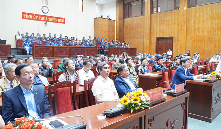 TT-Huế: Lan tỏa phong trào “Dòng họ, làng, bản không có hộ nghèo”, đời sống người dân sung túc hơn  - Ảnh 2.