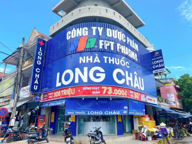 Cổ phiếu tiêu điểm hôm nay (18/12): Lợi thế từ chuỗi nhà thuốc Long Châu, cổ phiếu FRT trở nên hấp dẫn - Ảnh 1.