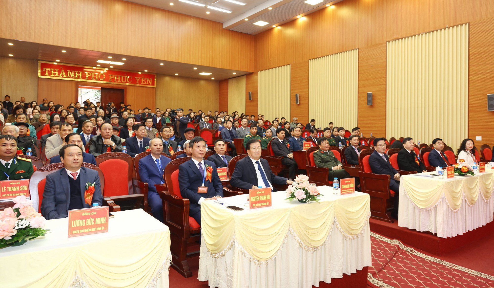 Kỷ niệm 20 năm tái lập thị xã Phúc Yên: “Vững bước trên con đường hội nhập và phát triển"- Ảnh 7.