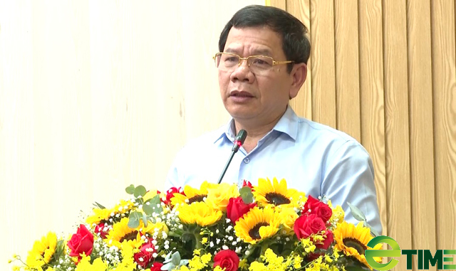 Tỉnh Quảng Ngãi chỉ đạo vụ “phình to”nhân sự phòng Tài chính – Kế toán, BQL DA giao thông - Ảnh 1. Tỉnh Quảng Ngãi chỉ đạo vụ “phình to”nhân sự phòng Tài chính – Kế toán, BQL DA giao thông - Ảnh 1.
