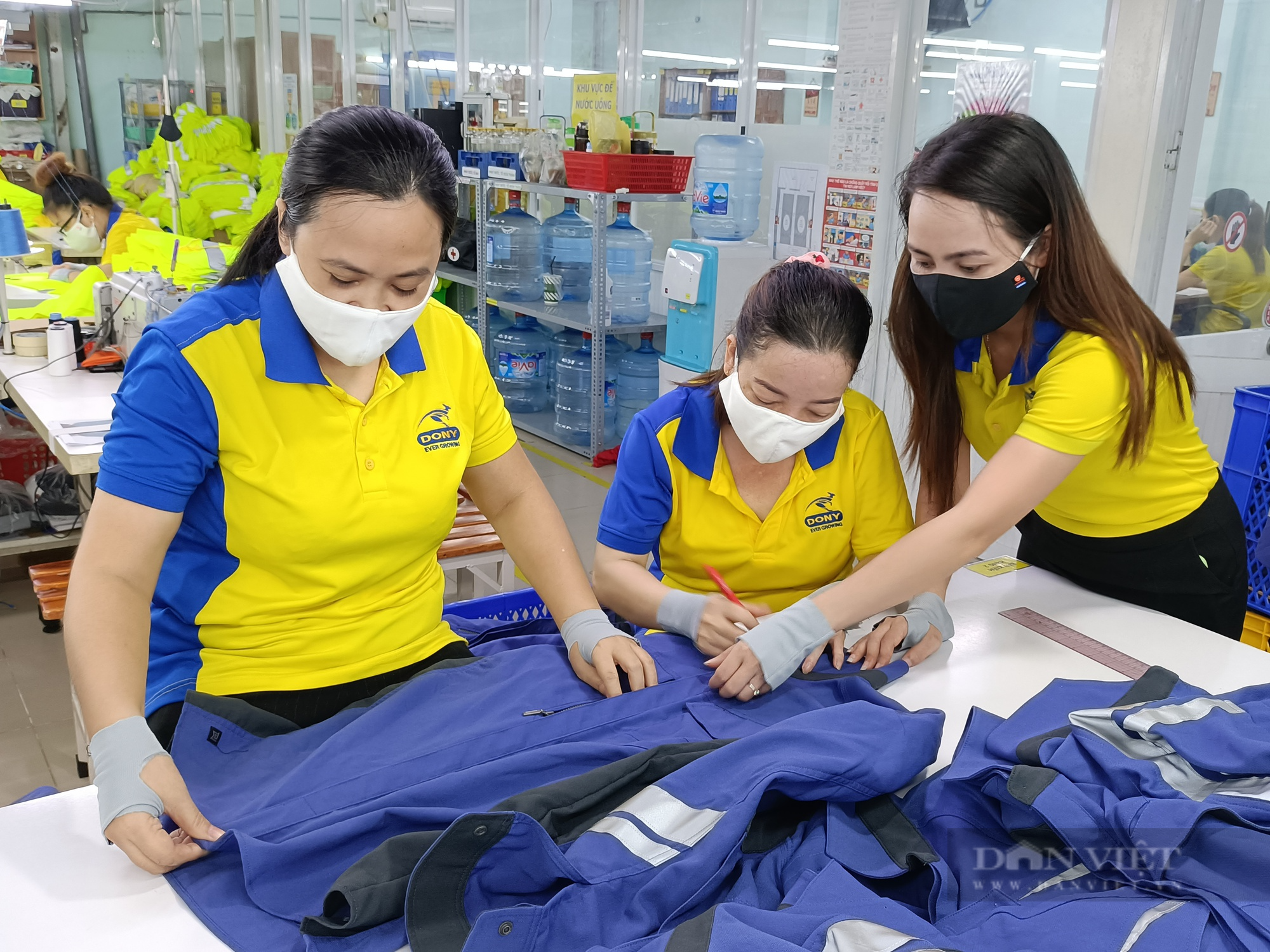 Doanh nghiệp phấn hởi với những đơn hàng xuất khẩu đầu Xuân - Ảnh 1.