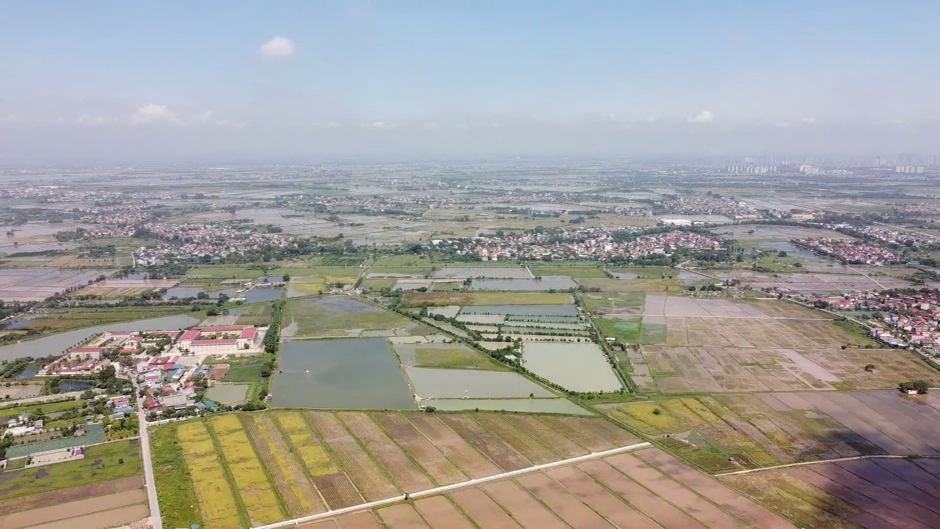 7 trường hợp không được cấp sổ đỏ tại Hà Nội năm 2023 - Ảnh 2.