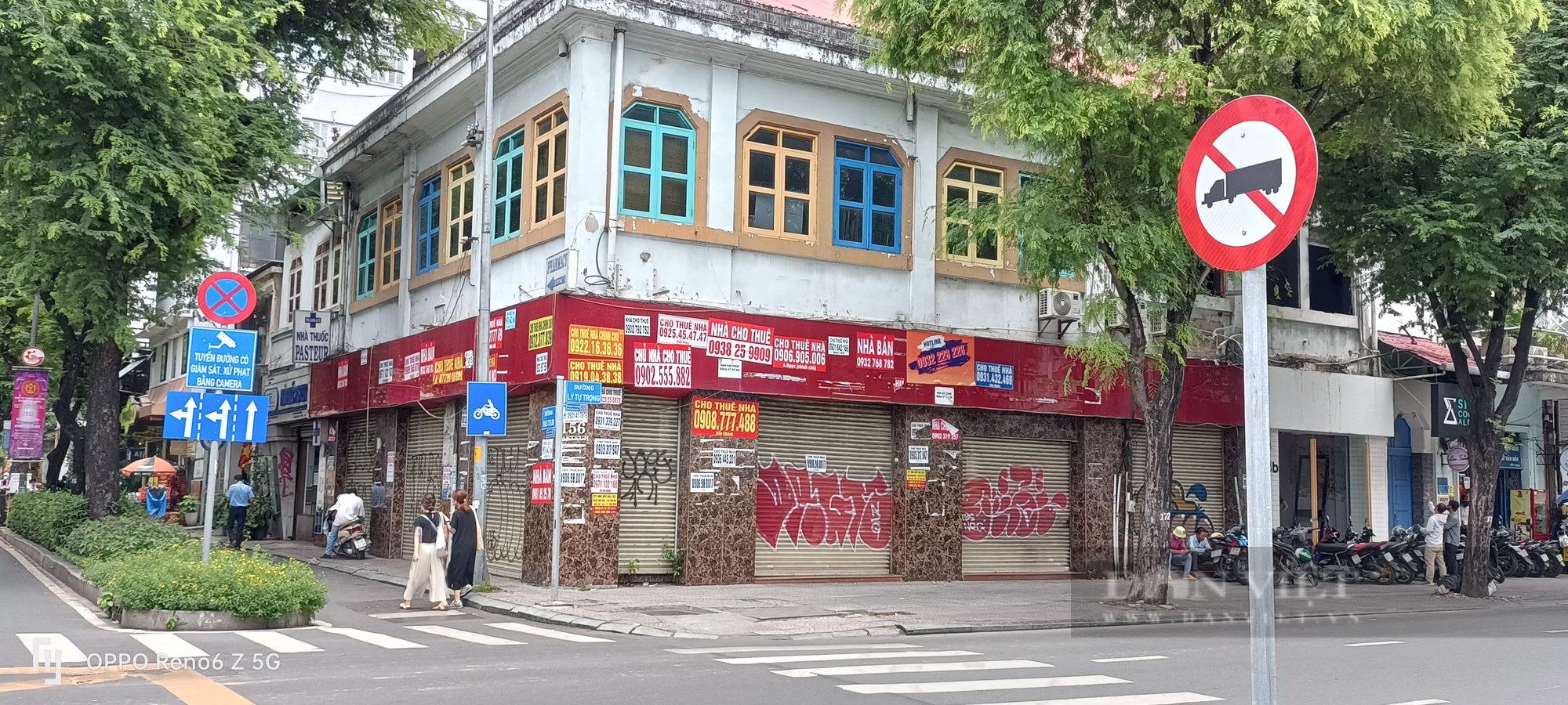 Nhiều mặt bằng &quot;vàng&quot; ế chỏng chơ - Ảnh 1.