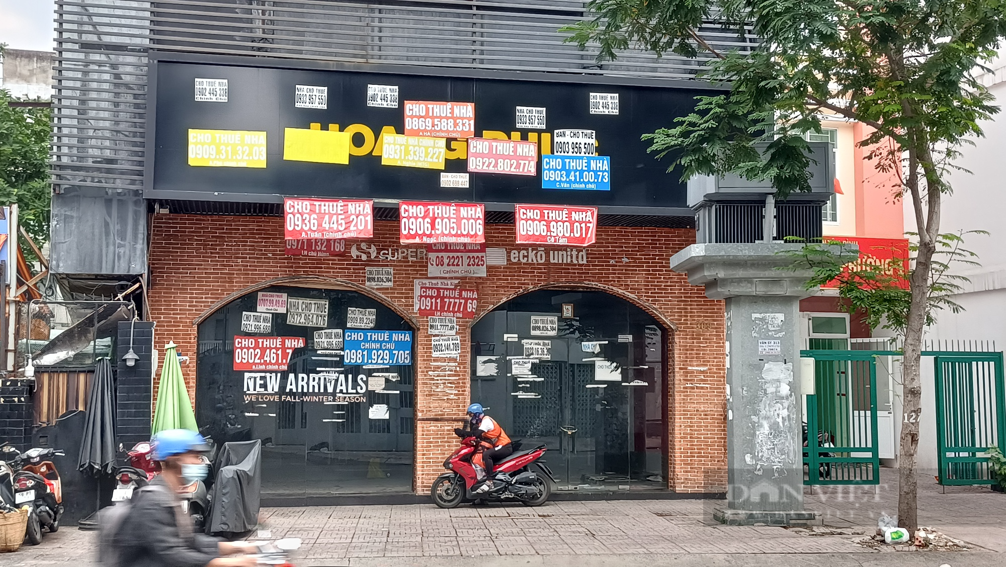 Nhiều mặt bằng &quot;vàng&quot; ế chỏng chơ - Ảnh 4.