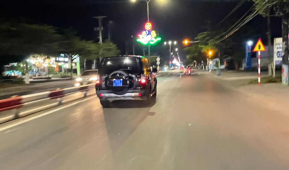 Liên quan đến nhà báo Đặng Thị Hàn Ni, một luật sư bị khởi tố cùng tội danh - Ảnh 1.