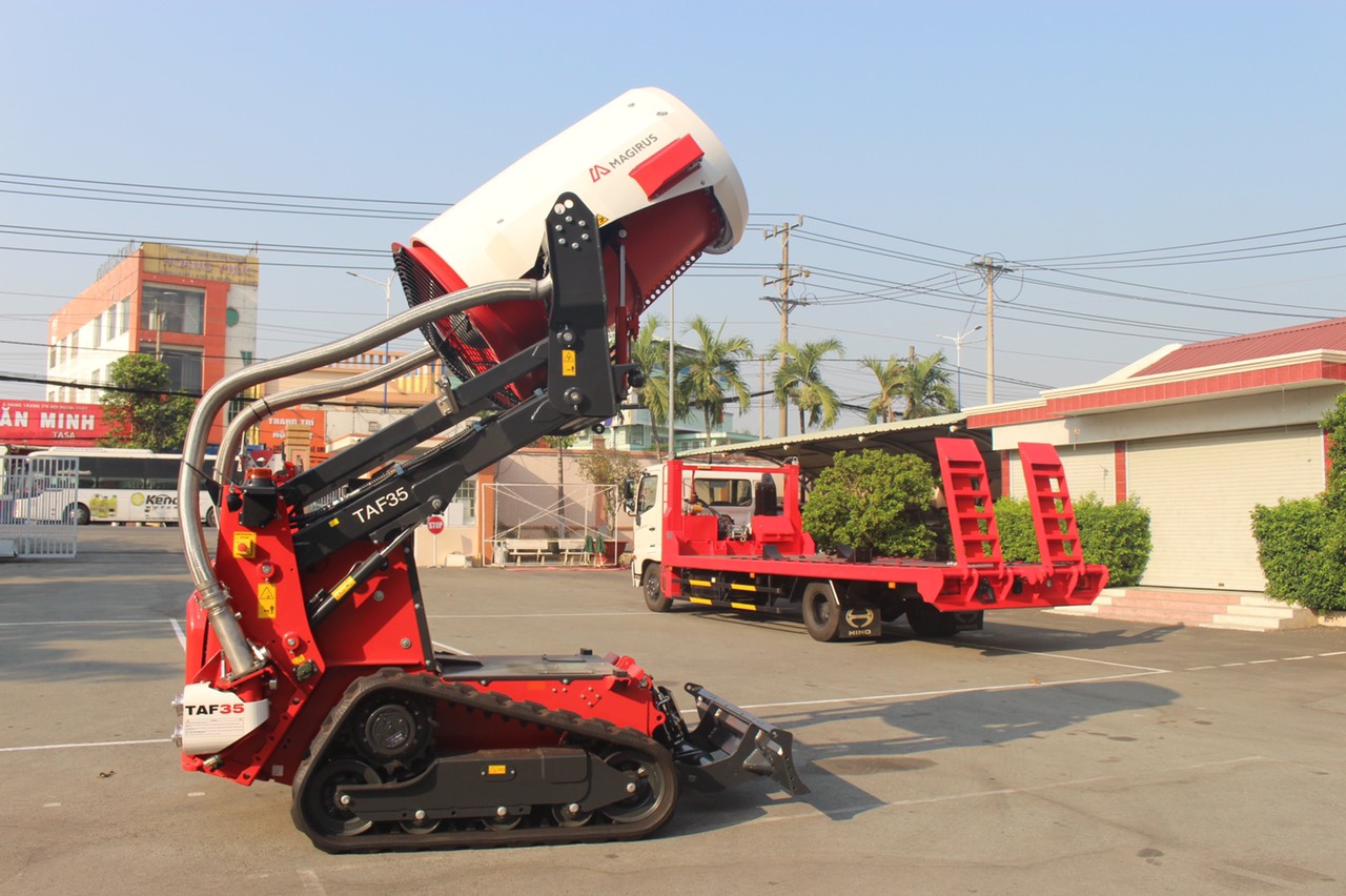 Tỉnh Bình Dương sử dụng rô bốt để tham gia chữa cháy, cứu hộ cứu nạn - Ảnh 2.