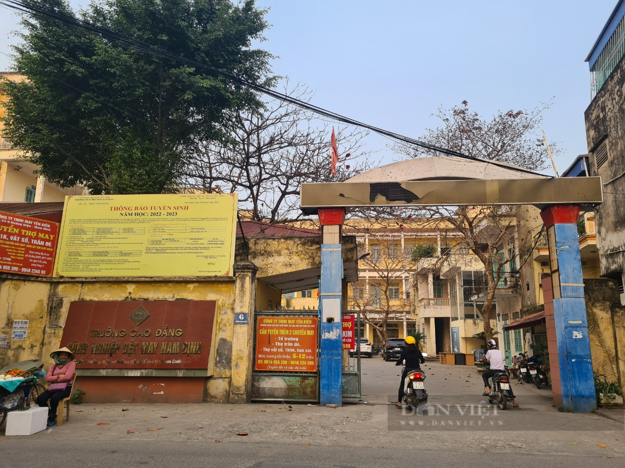 Trường CĐ Công nghiệp Dệt – May Nam Định xin hỗ trợ gần 30 tỷ để chi trả chế độ cho cán bộ, giáo viên - Ảnh 2.