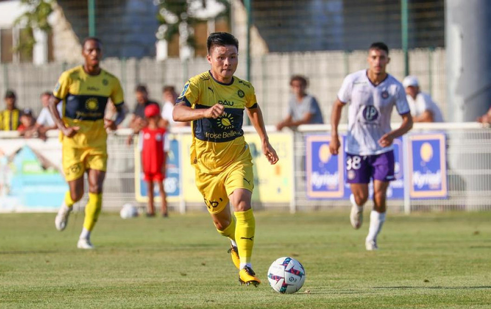 Quang Hải chịu thiệt, rời Pau FC để sang Thụy Sĩ thi đấu? - Ảnh 2.