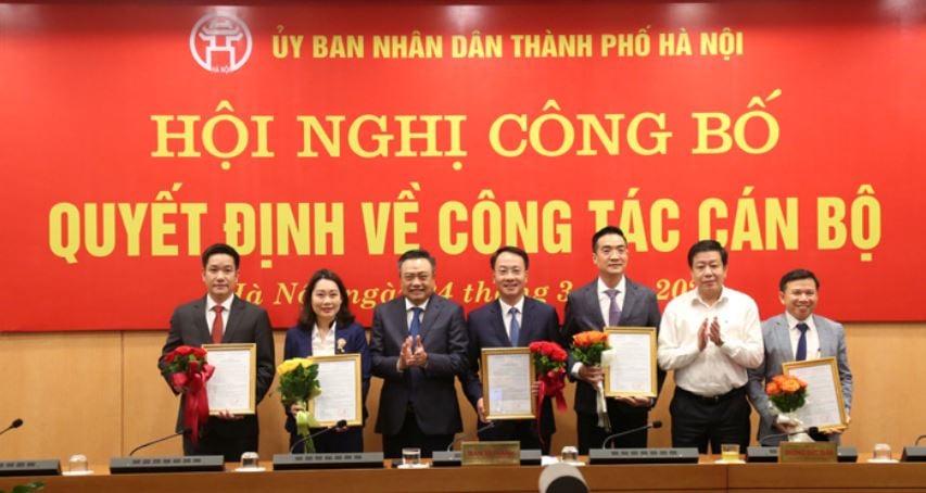 Nữ cán bộ 8X được bổ nhiệm làm Phó Giám đốc Sở Tài chính Hà Nội - Ảnh 1.