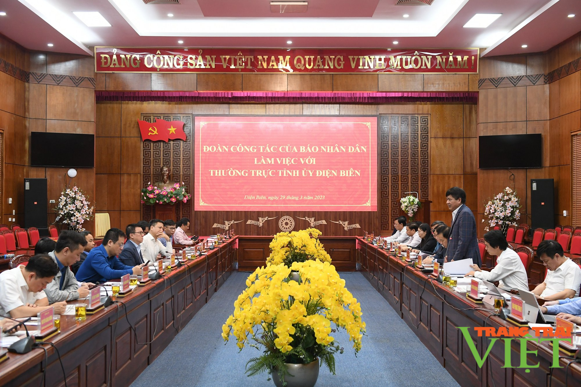 Tổng Biên tập Báo Nhân Dân làm việc tại Điện Biên - Ảnh 3. Tổng Biên tập Báo Nhân Dân làm việc tại Điện Biên - Ảnh 3.