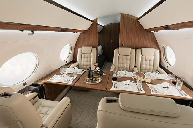 Chuyên cơ Gulfstream G650 giá 1,4 ngàn tỷ đồng của Cristiano Ronaldo - Ảnh 3.