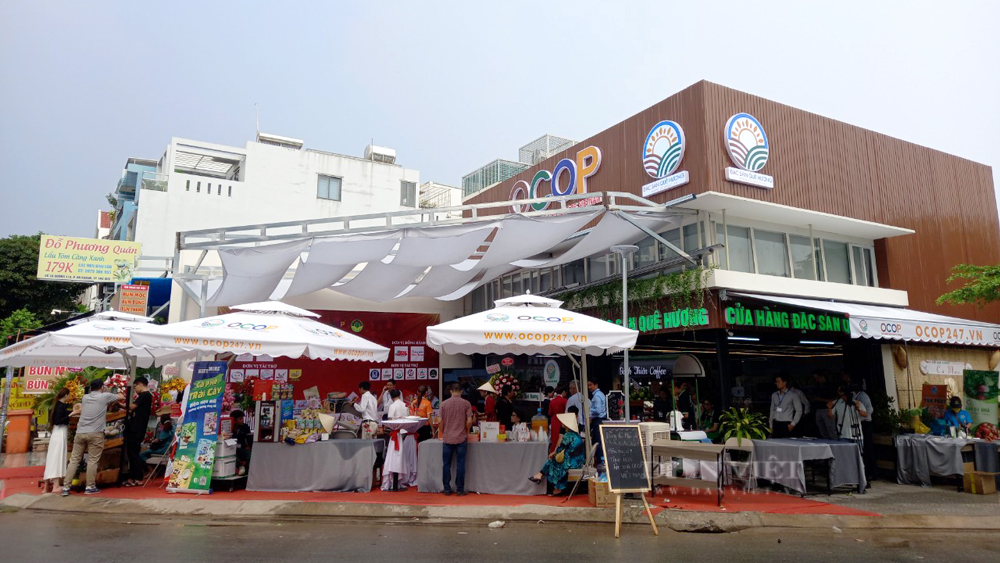 sản phẩm OCOP lên sàn thương mại điện tử cop247.vn
