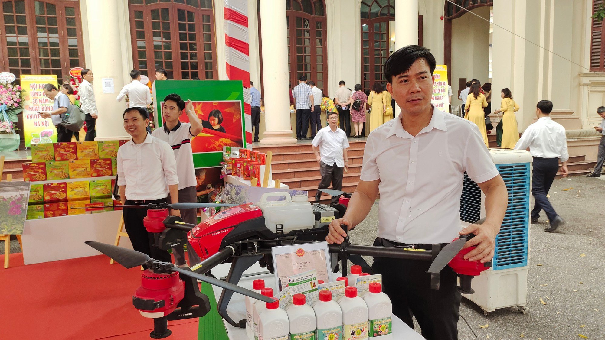 Khuyến nông Hà Nội trợ giúp sản xuất hiệu quả  - Ảnh 1.