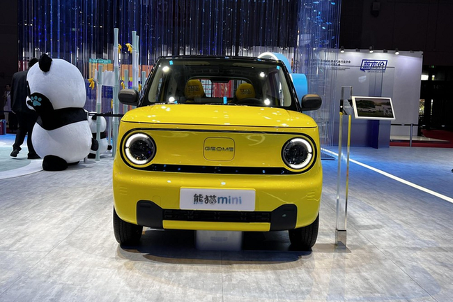 Geely Panda Mini EV phiên bản “vịt vàng” siêu rẻ, từ 183 triệu đồng - Ảnh 1.