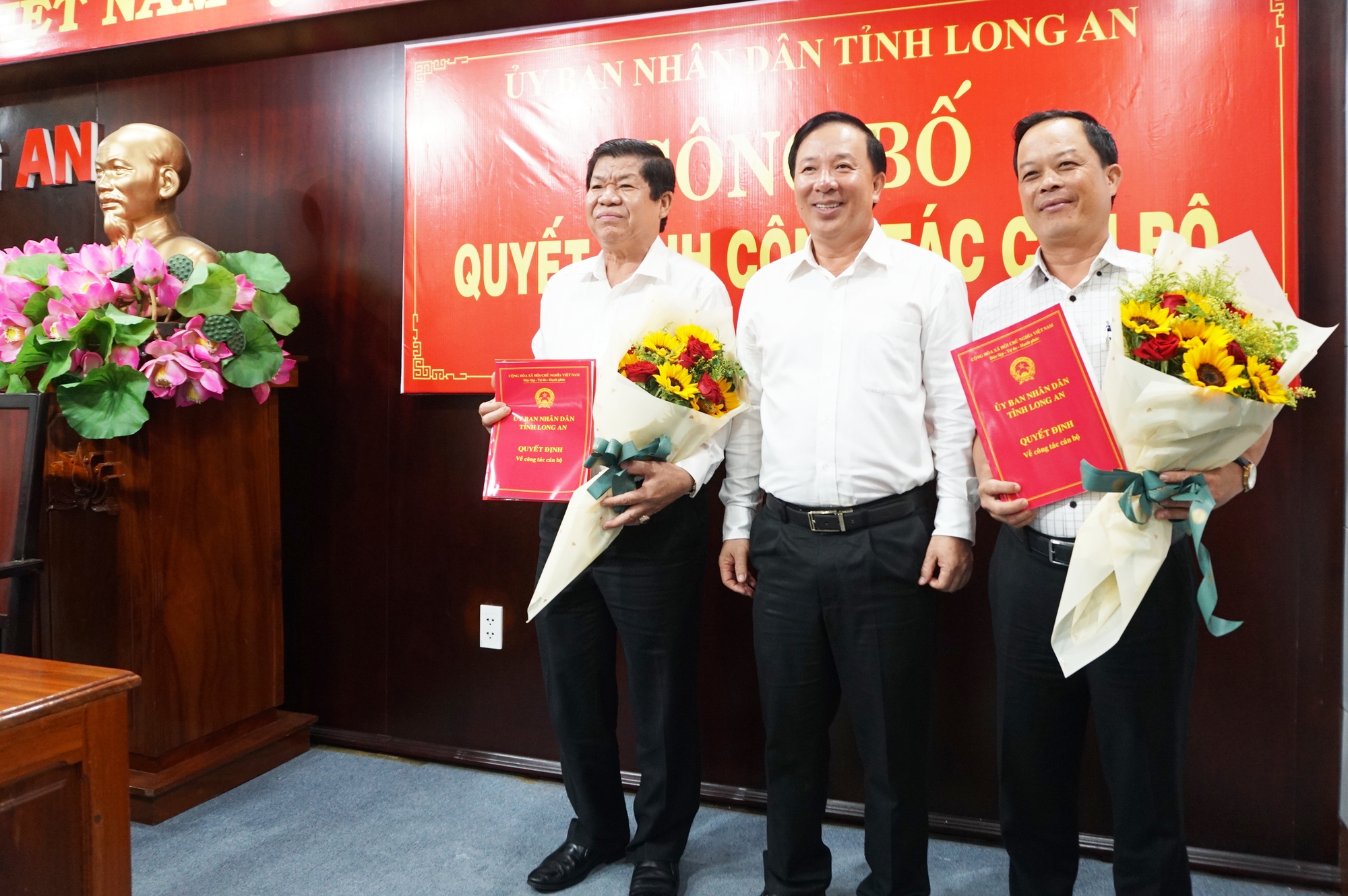 Long An: Điều động, bổ nhiệm nhiều lãnh đạo chủ chốt - Ảnh 2.