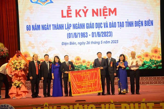 Điện Biên: Kỷ niệm 60 năm ngày thành lập ngành Giáo dục và Đào tạo   - Ảnh 1.