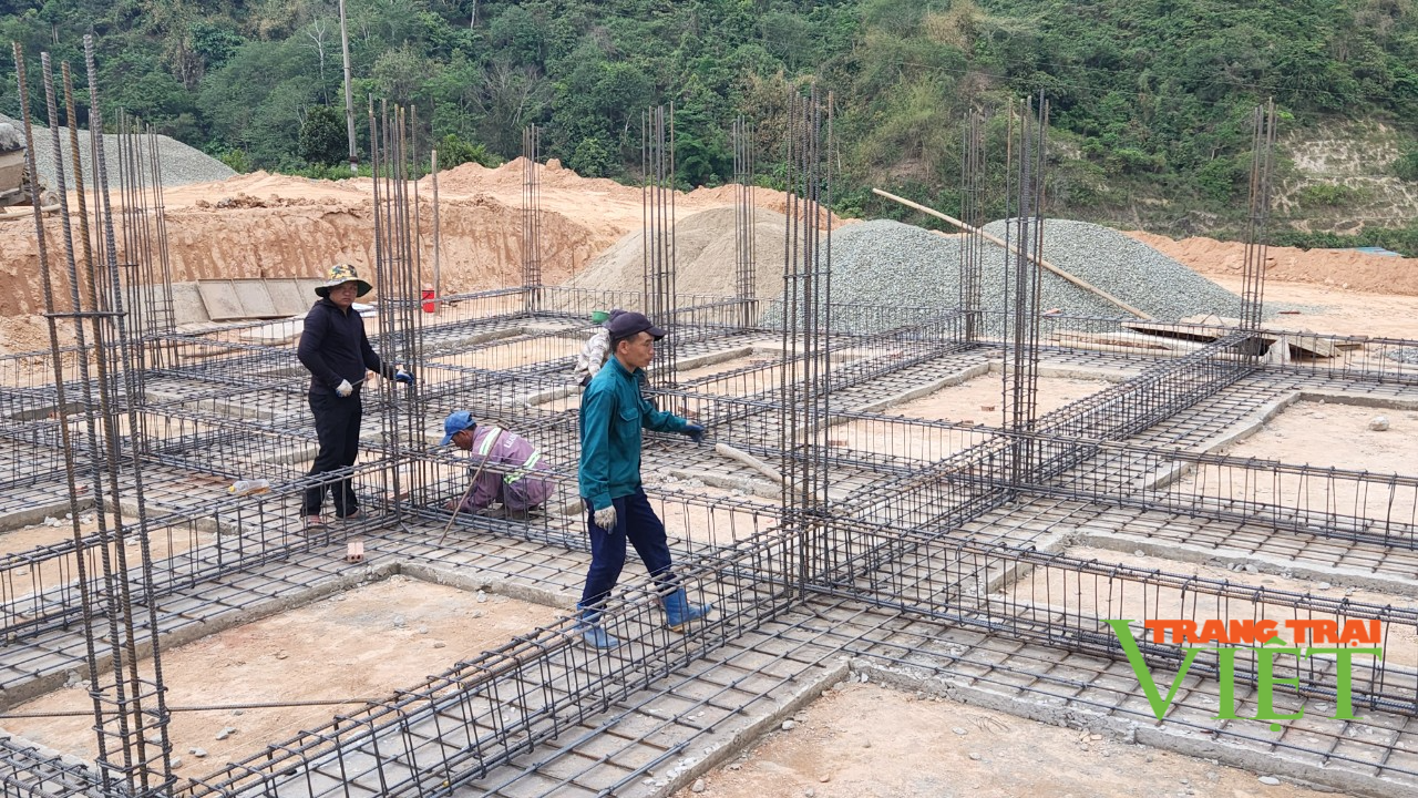 Lai Châu: Đảm bảo tiến độ, chất lượng xây dựng các công trình dân dụng - Ảnh 3. Lai Châu: Đảm bảo tiến độ, chất lượng xây dựng các công trình dân dụng - Ảnh 3.