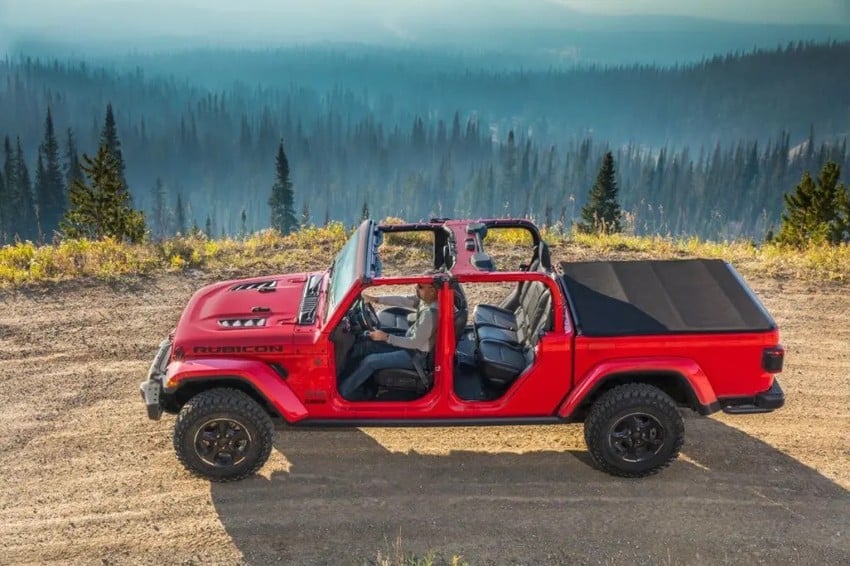 Top 3 xe Jeep mui trần khiến giới mê xe ngẩn ngơ - Ảnh 3.