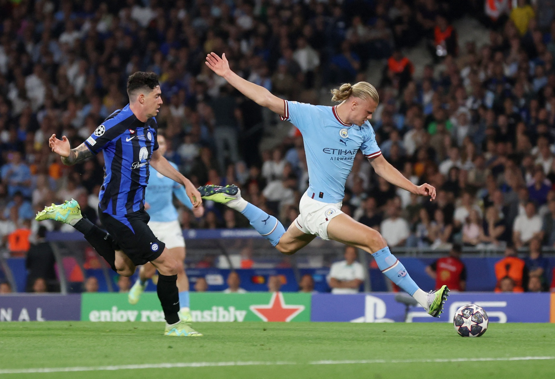 Vì sao Haaland &quot;tịt ngòi&quot; ở chung kết Champions League? - Ảnh 1.