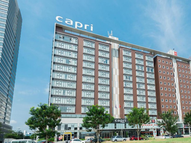 Rao bán 2 khách sạn ibis Saigon South và Capri by Fraser tại TP.HCM được  - Ảnh 1.