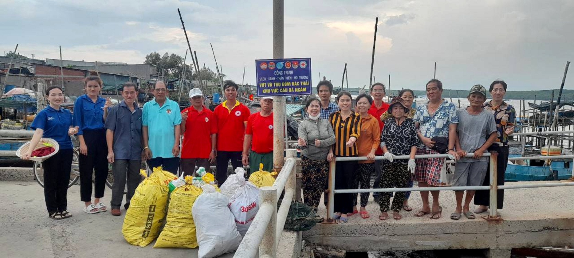 Kiểm soát, giảm thiểu rác thải nhựa trên biển - Ảnh 1.