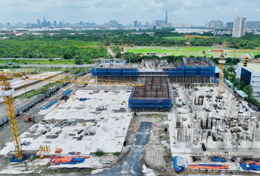 Vợ chồng có thu nhập trên 30 triệu đồng/tháng nhưng có 2 con phụ thuộc, có đủ &quot;tiêu chuẩn&quot; mua NƠXH? - Ảnh 1.