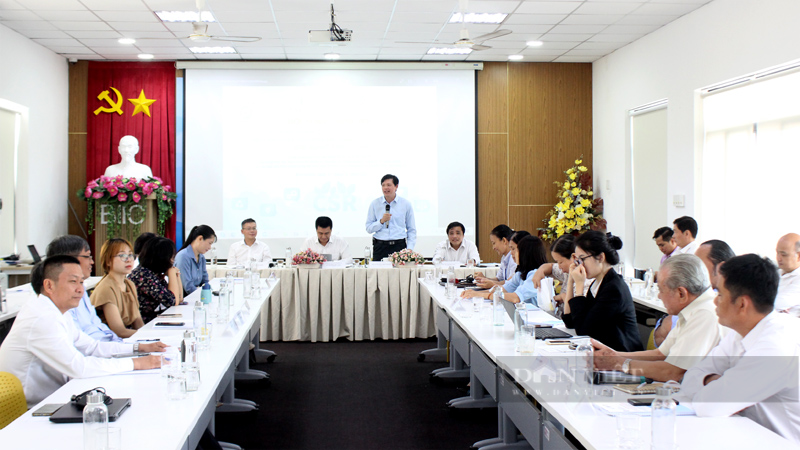 Hội thảo khoa học lý luận, kinh nghiệm quốc tế và thực tiễn triển khai trách nhiệm xã hội trong các doanh nghiệp, HTX nông nghiệp ở Bình Dương. Ảnh: Nguyên Vỹ