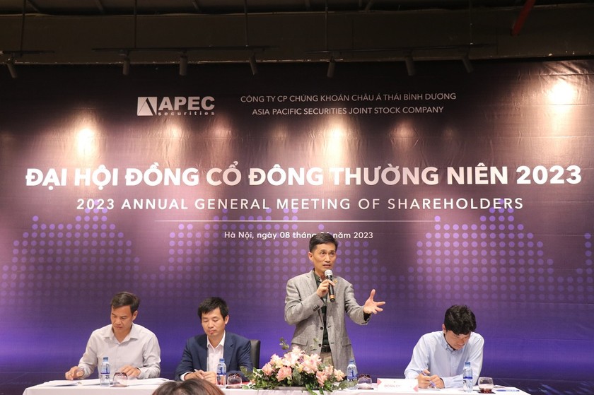 Bắt Chủ tịch HĐQT và Tổng giám đốc Công ty CP chứng khoán Châu Á Thái Bình Dương - Ảnh 1.