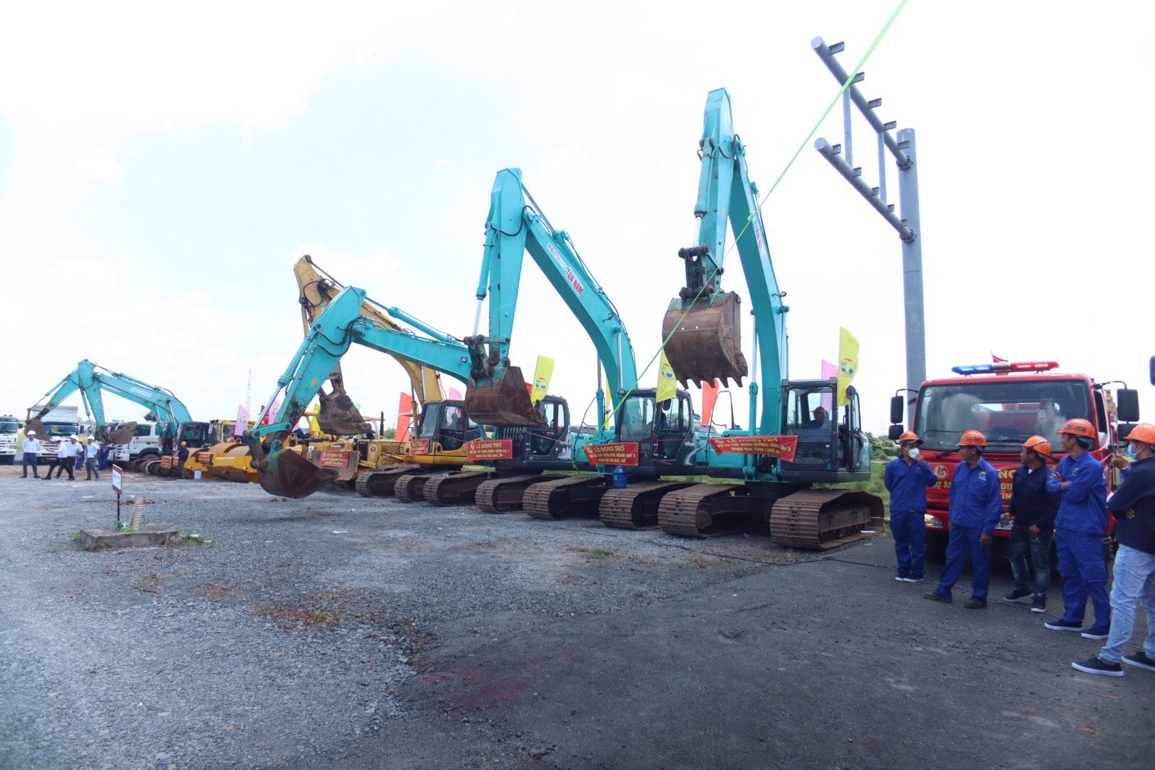 Long An: Động thổ dự án xây dựng Vành đai 3 đoạn qua huyện Bến Lức - Ảnh 3.