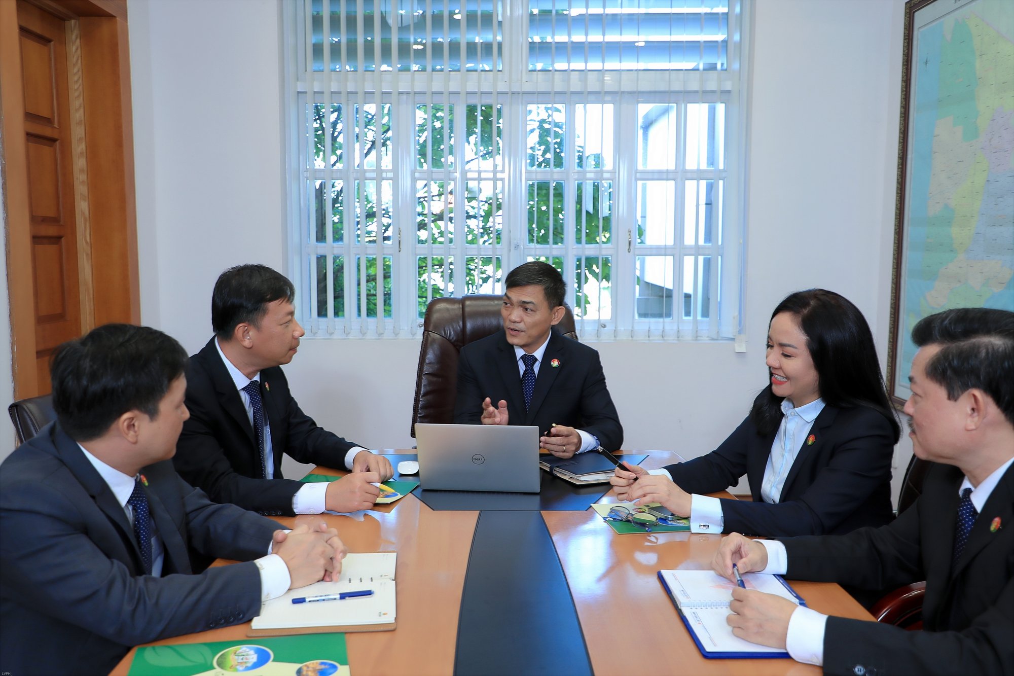 Phân bón Cà Mau vượt khó khăn nhờ chính sách kinh doanh linh hoạt - Ảnh 2.