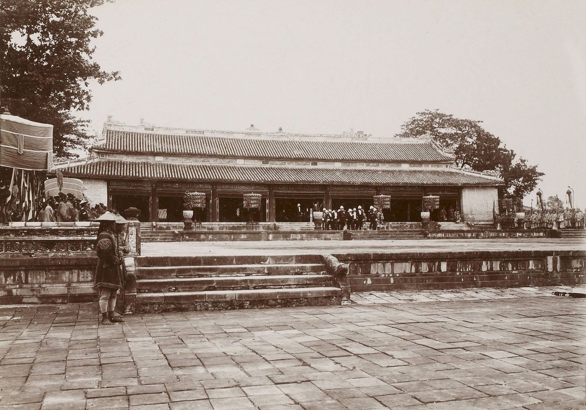 Ảnh đen trắng &quot;quý như vàng&quot; về kinh thành Huế thế kỷ 19 - Ảnh 12.
