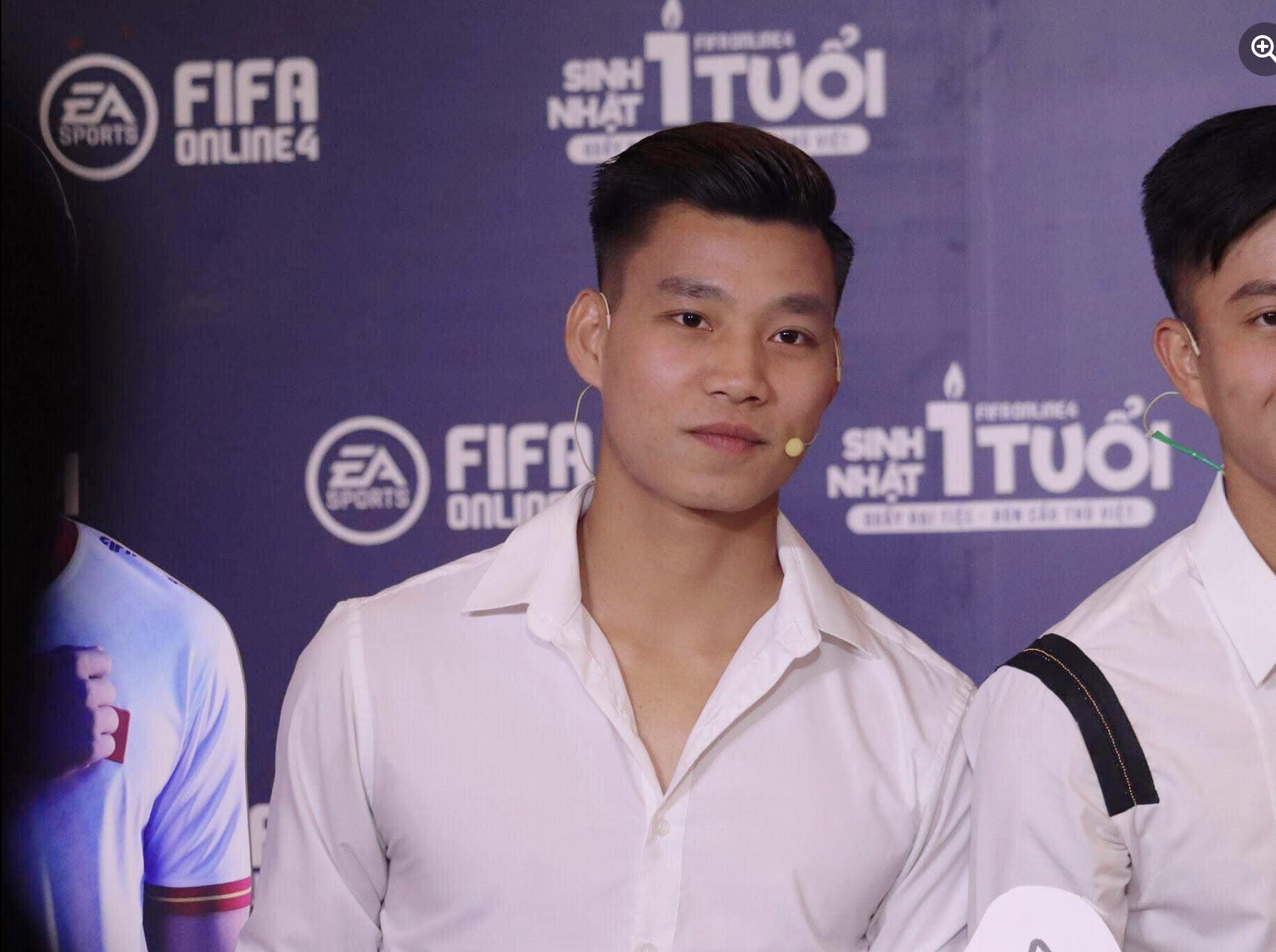 Rời HAGL, Vũ Văn Thanh “giàu” lên trông thấy - Ảnh 1.