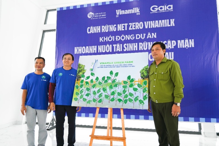 Đẩy mạnh dự án &quot;Cánh rừng Net Zero&quot;, Vinamilk khoanh nuôi tái sinh 25ha rừng ngập mặn Cà Mau - Ảnh 8.