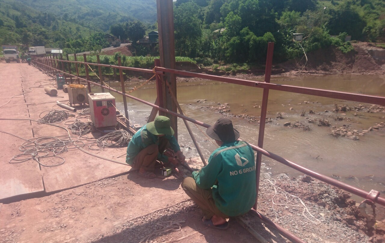 Điện Biên: Đưa cầu tạm trên quốc lộ 4H vào khai thác, sử dụng - Ảnh 3. Điện Biên: Đưa cầu tạm trên quốc lộ 4H vào khai thác, sử dụng - Ảnh 3.