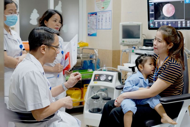 Chính sách mới về khám chữa bệnh, đấu thầu, đăng ký thường trú, tạm trú... có hiệu lực từ tháng 1/2024 - Ảnh 1.