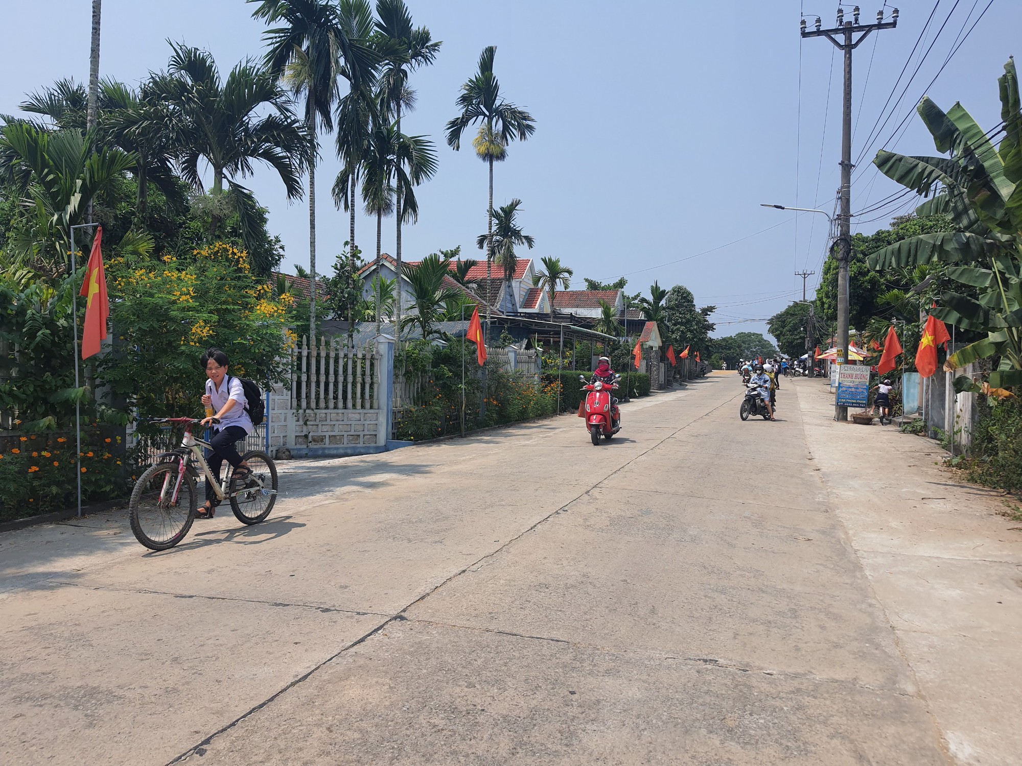 Nỗ lực vượt khó nâng thu nhập cho người dân - Ảnh 2.