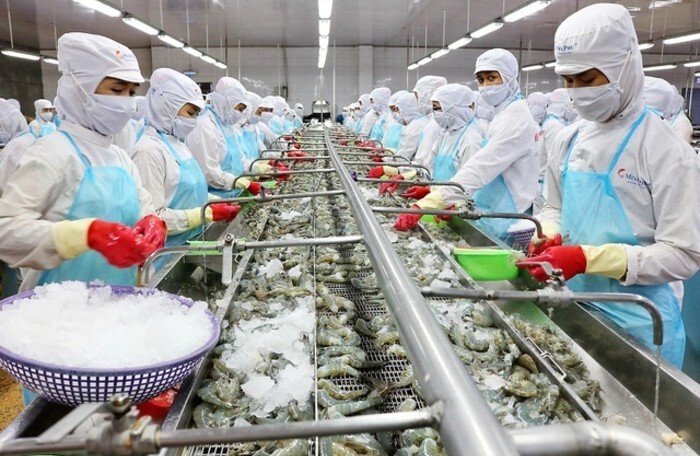 Cổ phiếu tiêu điểm hôm nay (2/1): Áp lực điều chỉnh trong phiên đầu tiên của năm mới 2024, chọn cổ phiếu nào? - Ảnh 2.