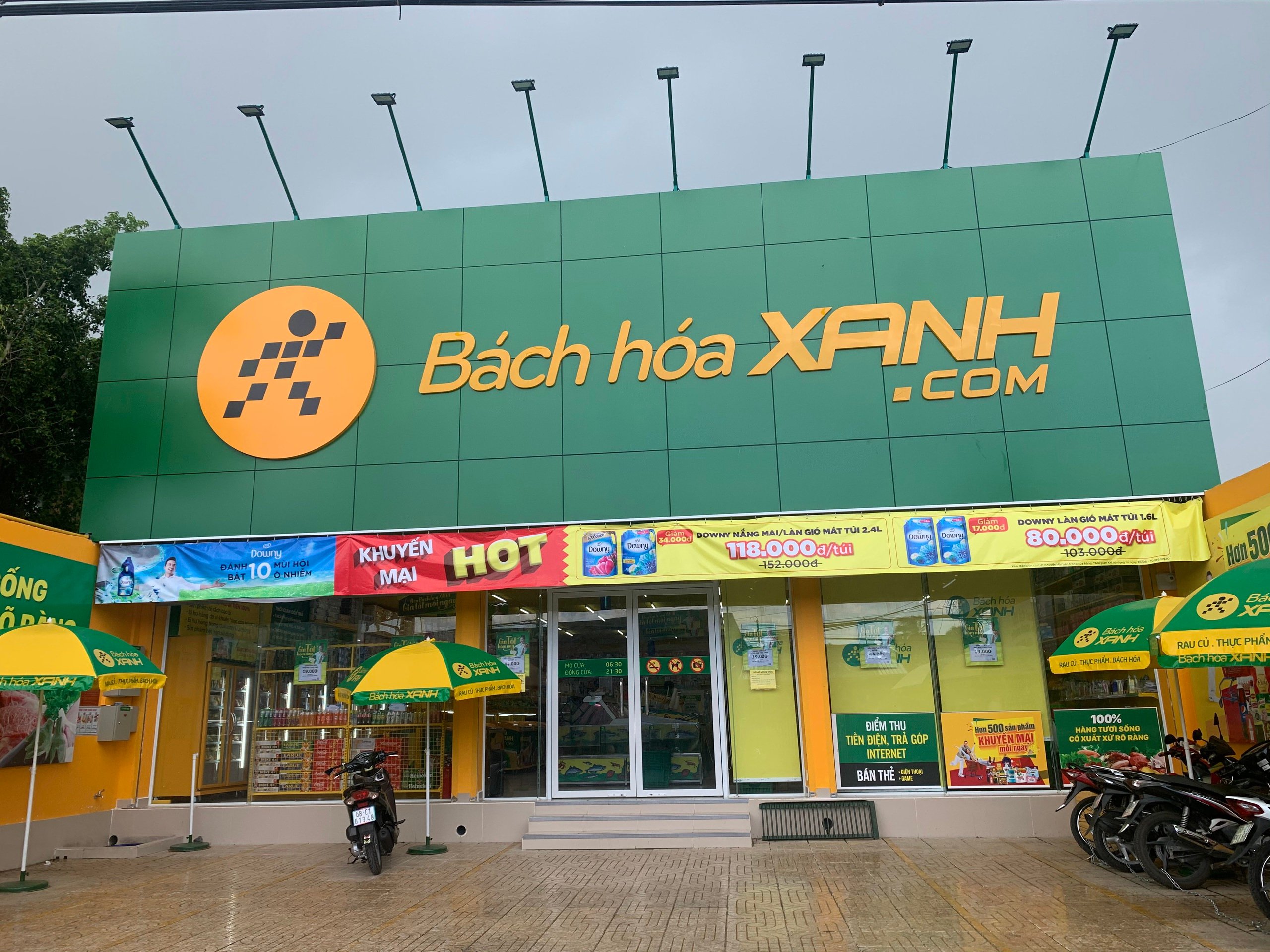 Vì sao đối tượng chỉ trộm 8 chai lăn khử mùi của Bách Hóa Xanh nhưng bị xử lý hình sự?- Ảnh 1.