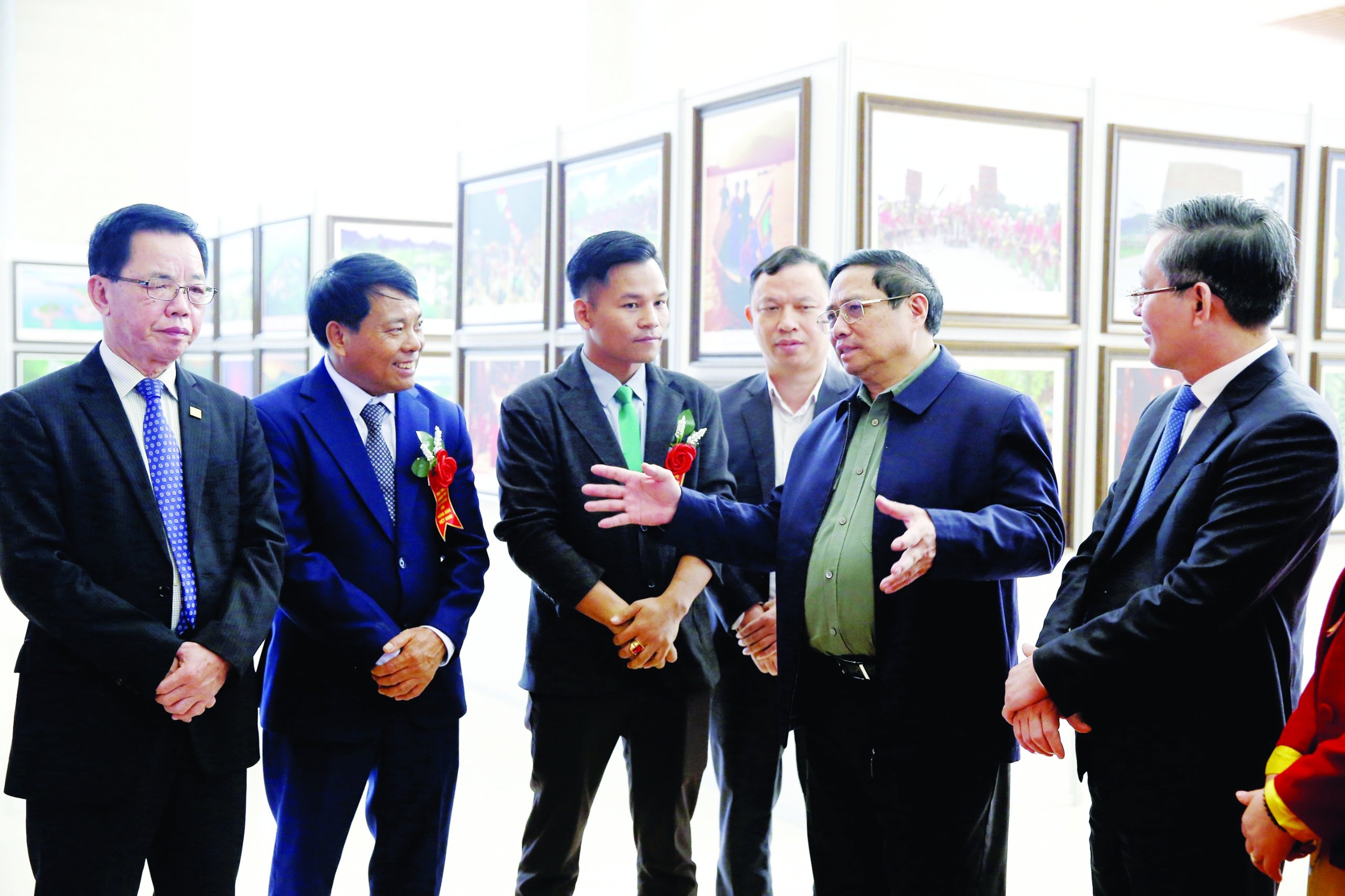 Đầu Xuân 2024 gặp tỷ phú nông dân tuổi Thìn Y Pốt Niê, chàng trai Ê Đê đưa cà phê xuất khẩu- Ảnh 1.