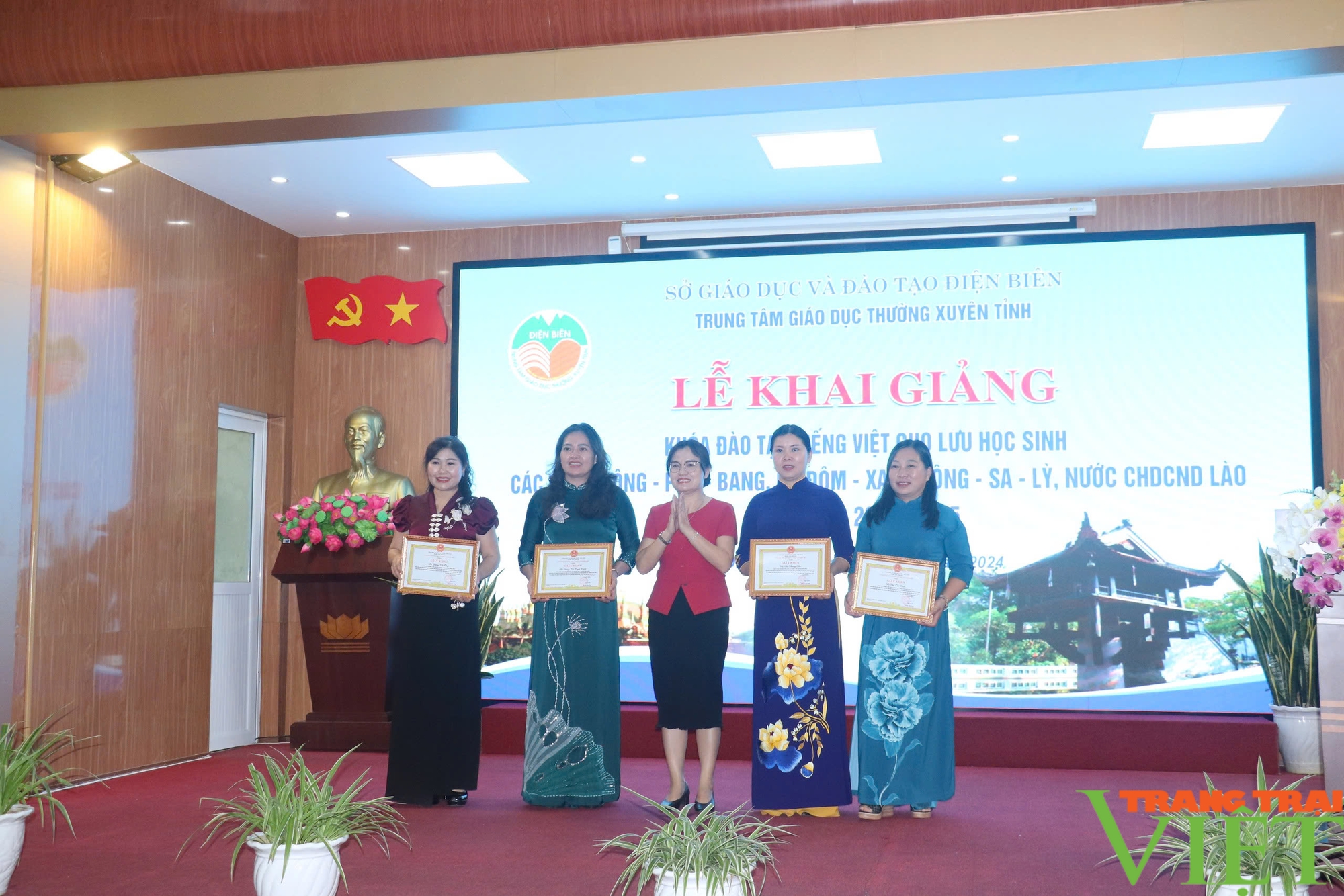 Khai giảng khóa đào tạo tiếng Việt cho lưu học sinh Lào năm học 2024 – 2025 - Ảnh 3.