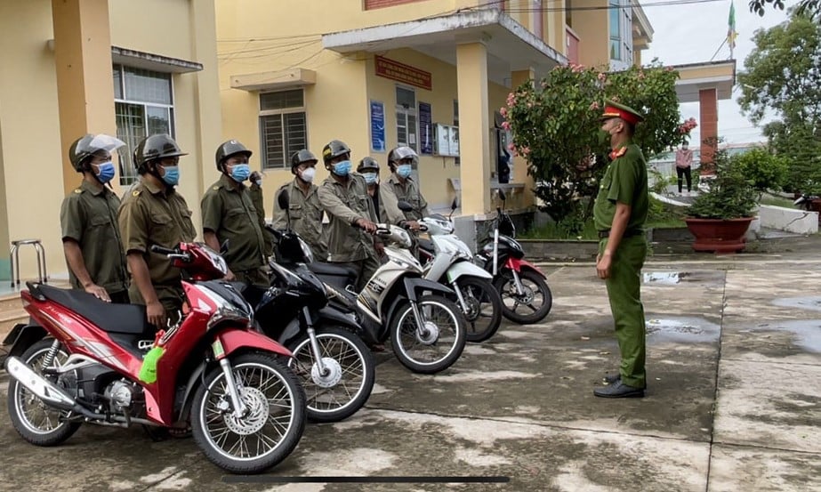 Từ năm 2025, công an xã được tuần tra, xử lý vi phạm ở những tuyến đường nào?- Ảnh 1.