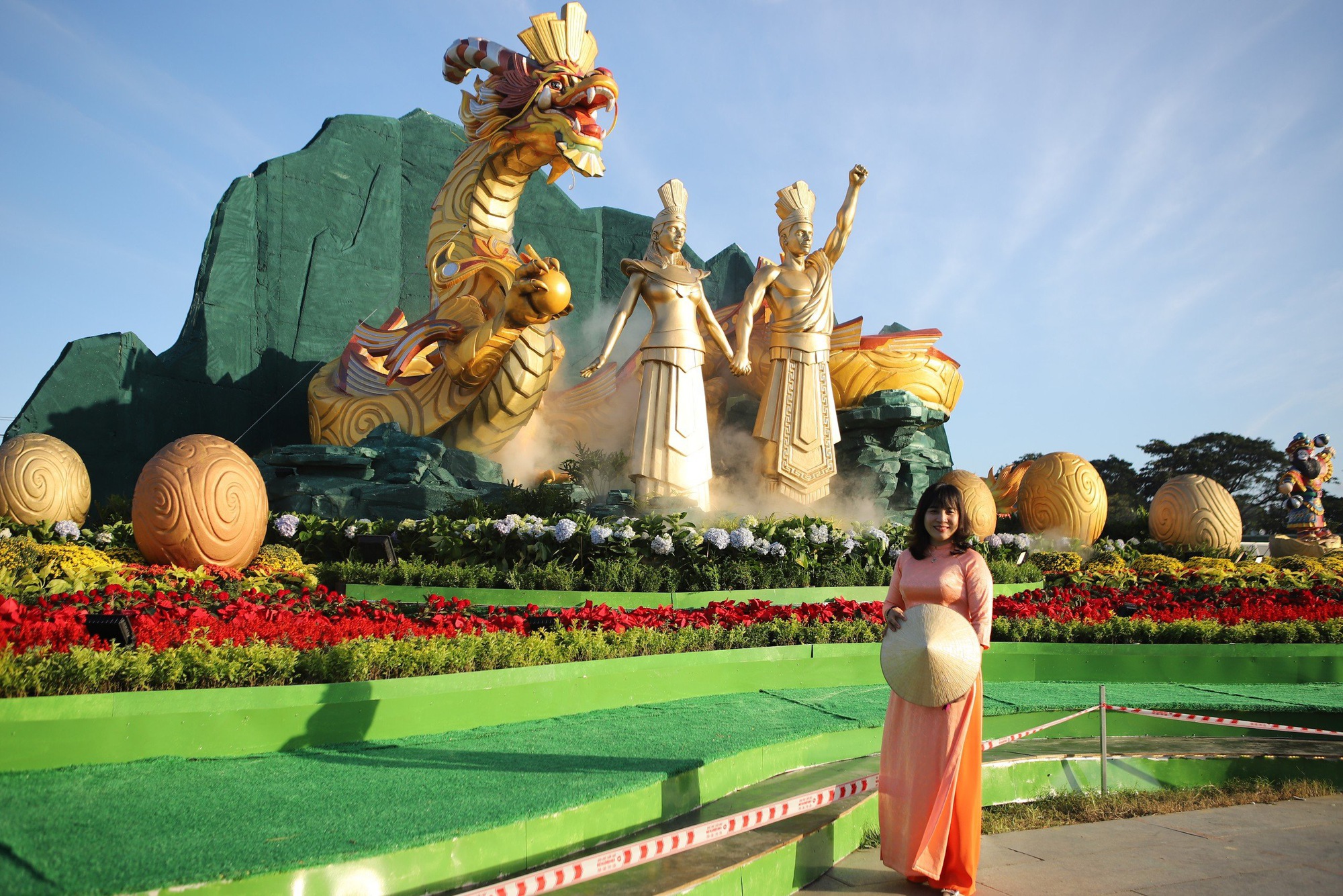 Hé lộ linh vật rồng của Bình Định trị giá gần 5 tỷ đồng, vừa trình làng đã nhận "mưa" lời khen- Ảnh 5.