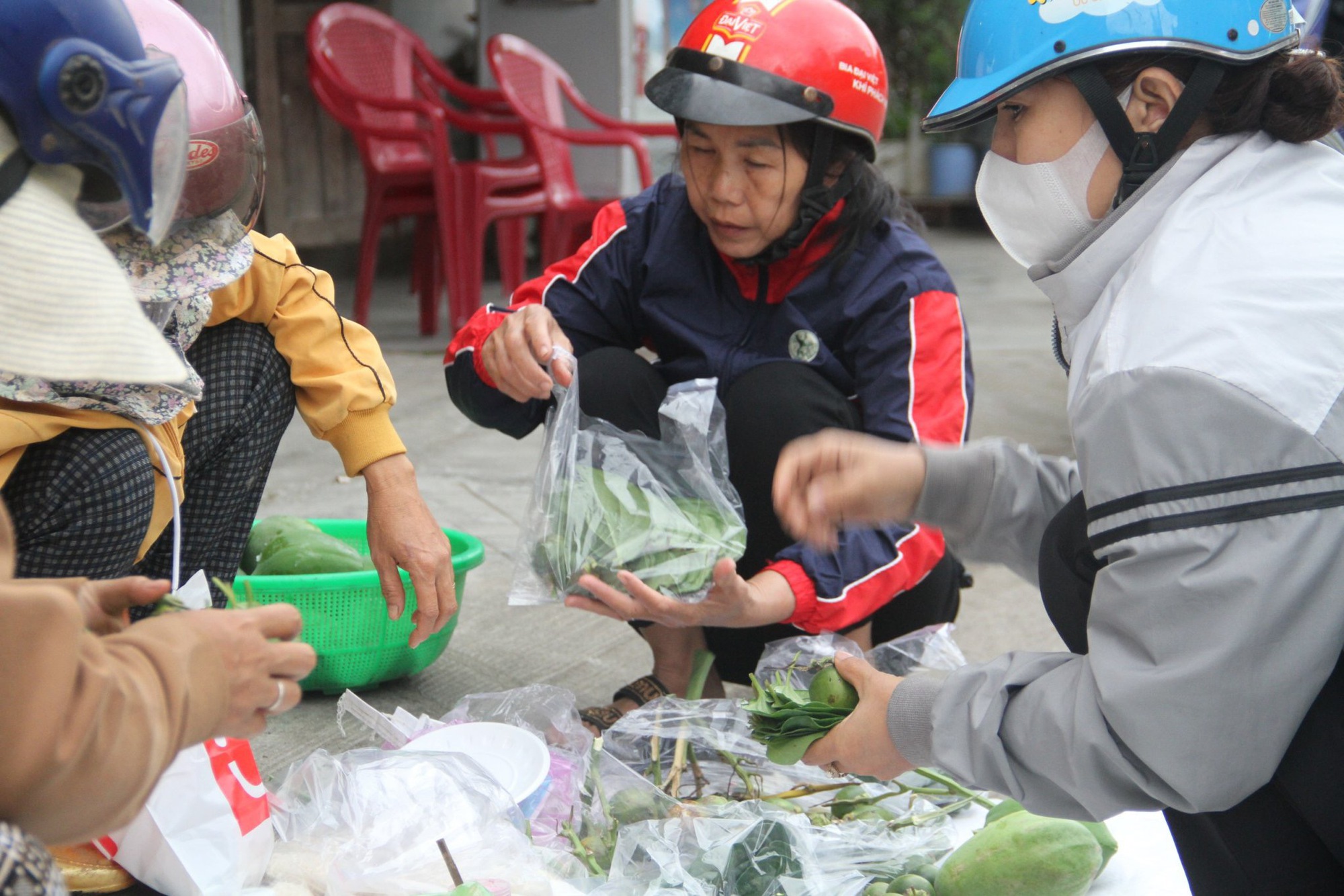 Chợ huyện "độc nhất vô nhị" ở Bình Định, chỉ họp duy nhất ngày Mùng 1 Tết Nguyên đán- Ảnh 13.