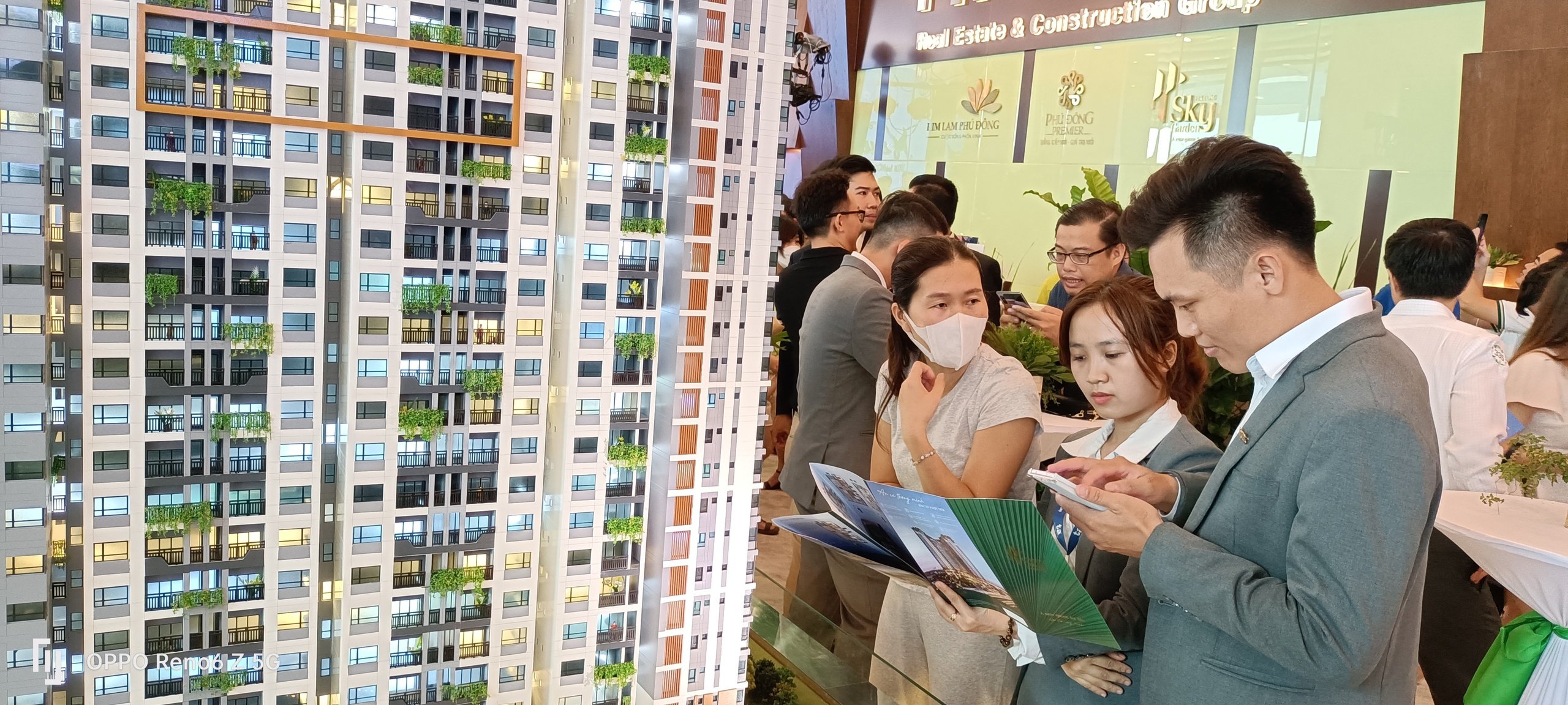 Phó Thủ tướng Chính phủ Trần Hồng Hà chỉ đạo về thí điểm thực hiện dự án nhà ở thương mại với "đất khác"- Ảnh 1.