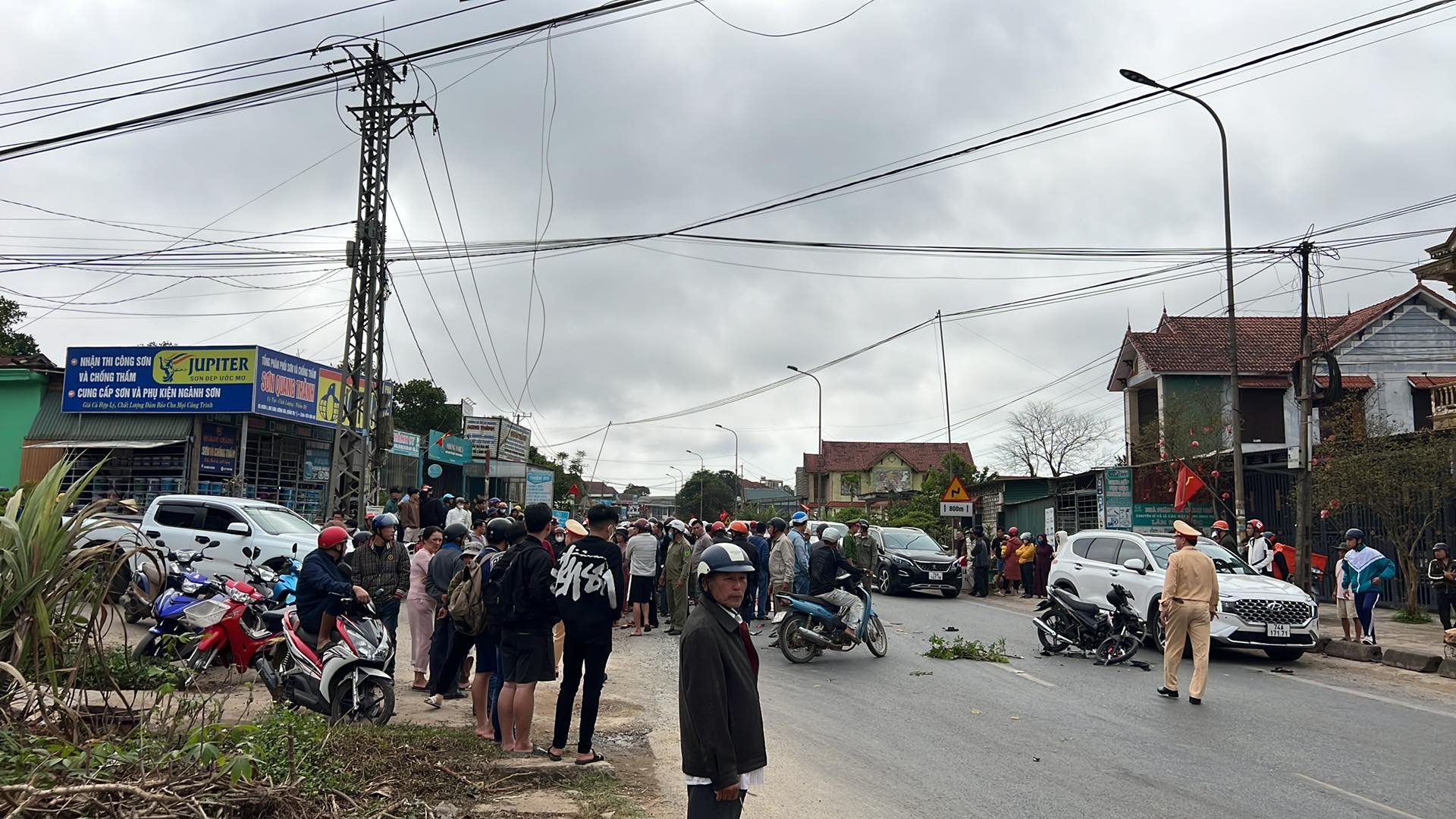 Đơn vị nào tiếp nhận thông tin, hình ảnh về hành vi vi phạm giao thông do người dân cung cấp?- Ảnh 1.