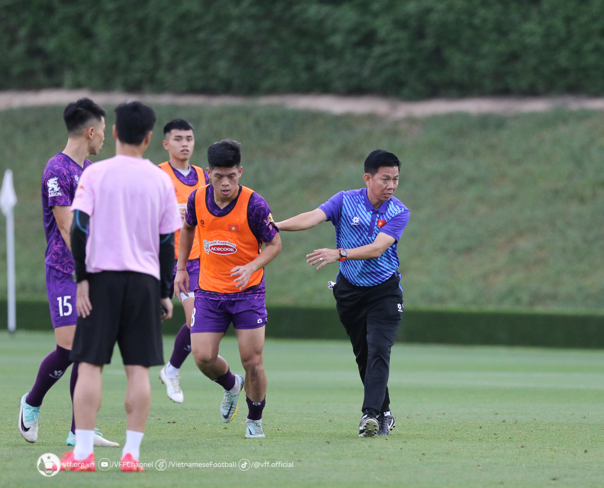 Tiền vệ Nguyễn Thái Sơn: "Tôi không bỡ ngỡ khi tập trung cùng U23 Việt Nam"- Ảnh 1.