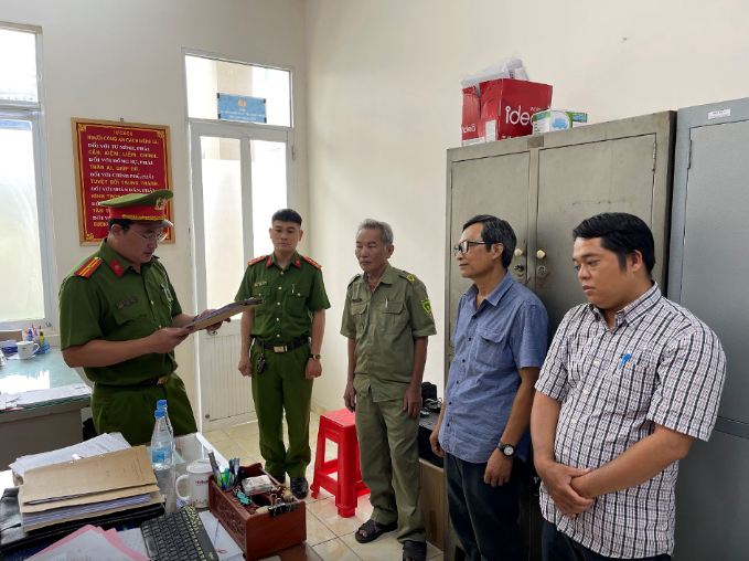 Vì sao Giám đốc Trung tâm Phát triển quỹ đất huyện Định Quán, tỉnh Đồng Nai bị bắt?- Ảnh 1.