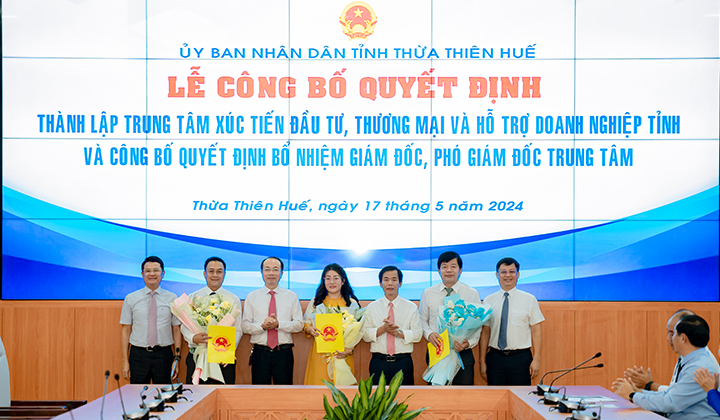 Bổ nhiệm 3 cán bộ lãnh đạo Trung tâm Xúc tiến đầu tư, thương mại và hỗ trợ doanh nghiệp TT- Huế - Ảnh 1.